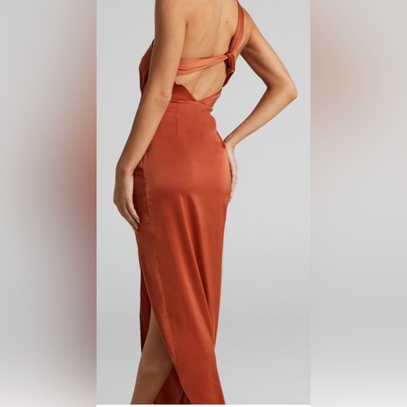 Showpo Genoise - Picture 3 of 4